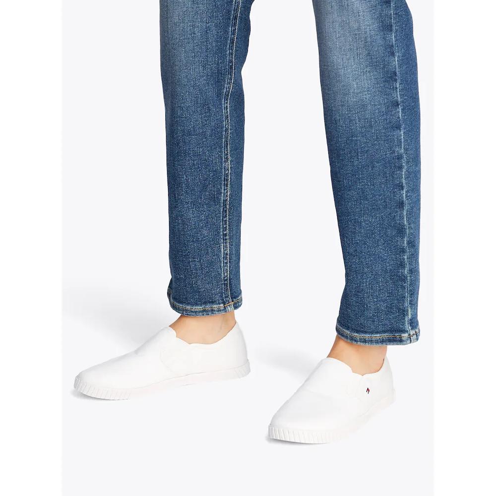 Tommy Hilfiger Plateausneaker »CANVAS LACE UP SNEAKER« Freizeitschuh Halbschuh Schnürschuh mit gestickter Logoflagge Letzter Tag