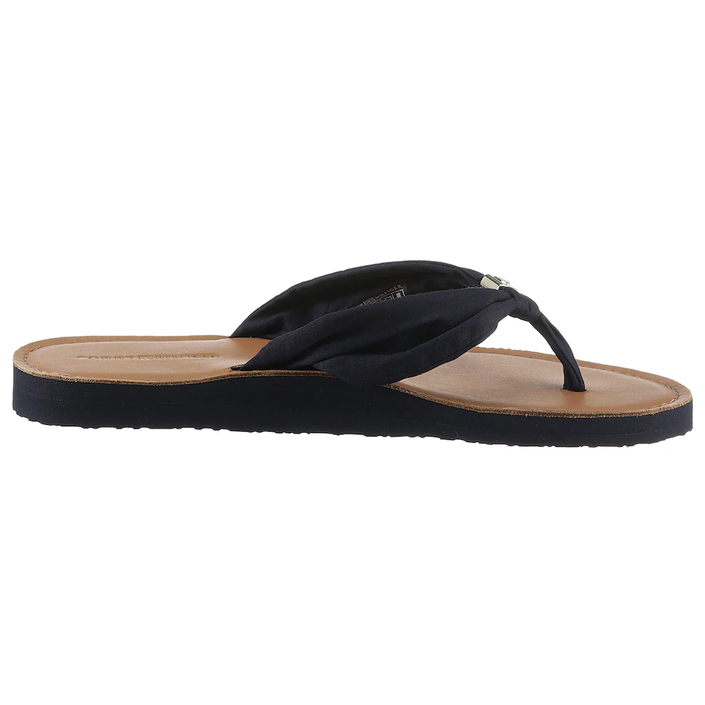 Tommy Hilfiger Zehentrenner »TH ELEVATED BEACH SANDAL« Sommerschuh Bequemschuh Flats Schlappen mit TH-Schmuckelement Versandkostenfrei