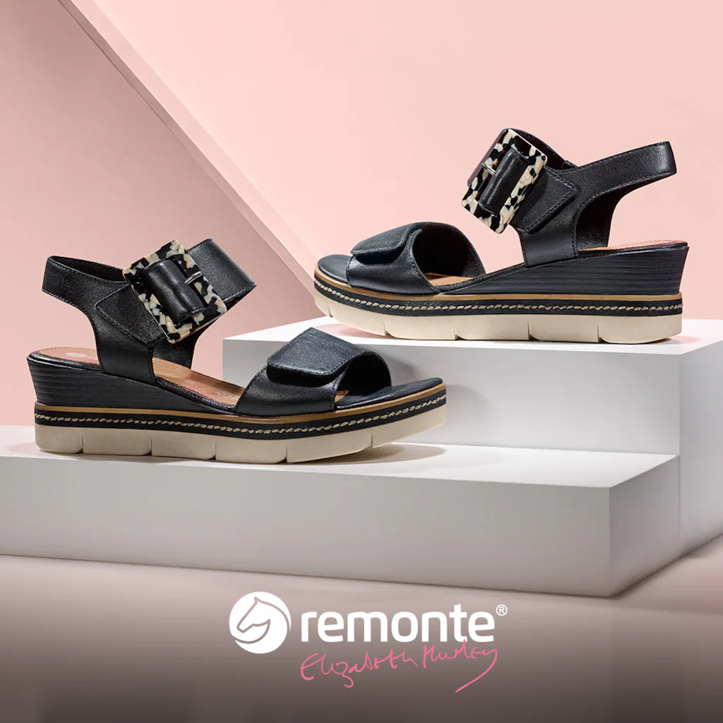 Remonte Keilsandalette »Elisabeth Hurley-Collection« Keilabsatz Riemensandale Sommerschuh auffällige Zierschnalle bestellen Bestseller