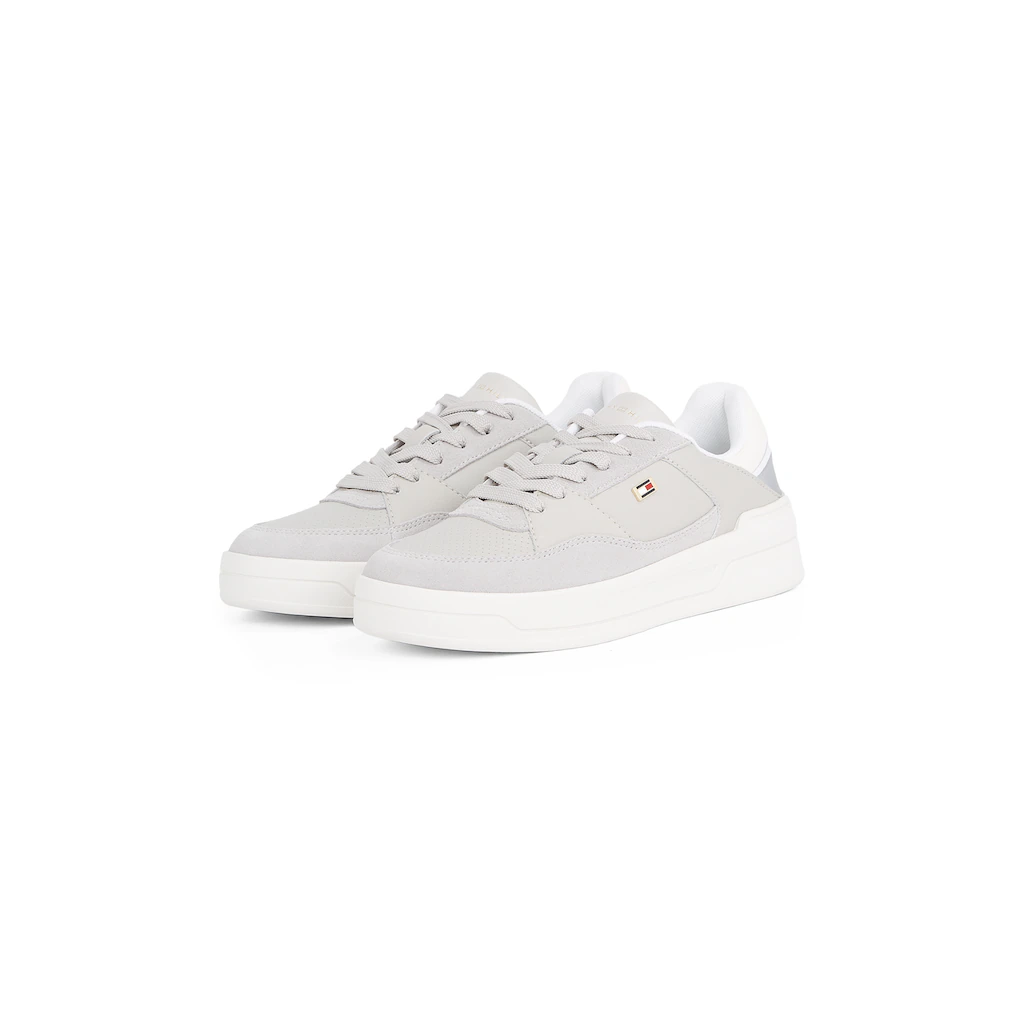 Tommy Hilfiger Plateausneaker »ESSENT BASKET SNEAKER METALLIC« Freizeitschuh Halbschuh Schnürschuh mit seitlicher Logoflagge online bestellen Wochenangebot