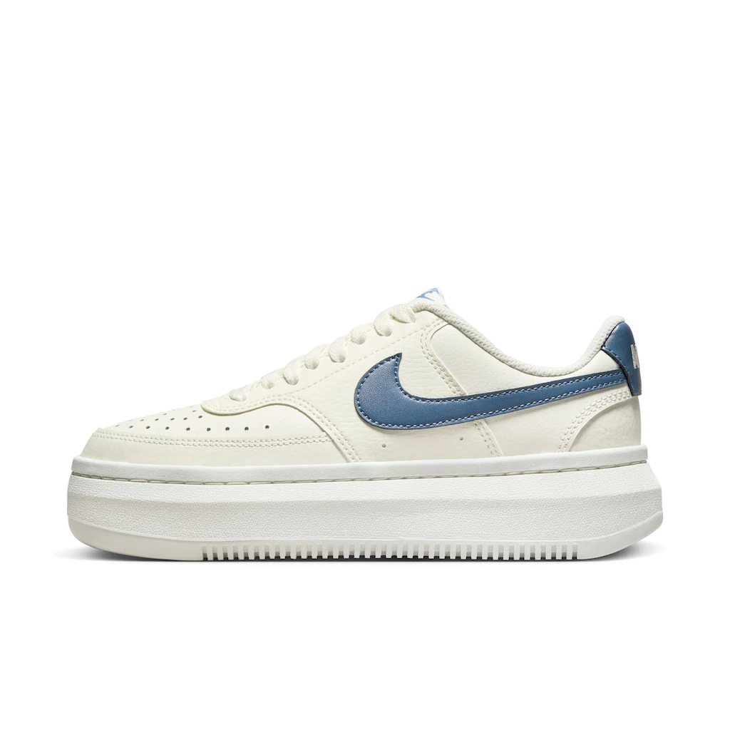 Nike Sportswear Sneaker »COURT VISION ALTA« Design auf den Spuren des Air Force 1 auf Rechnung JETZT KAUFEN