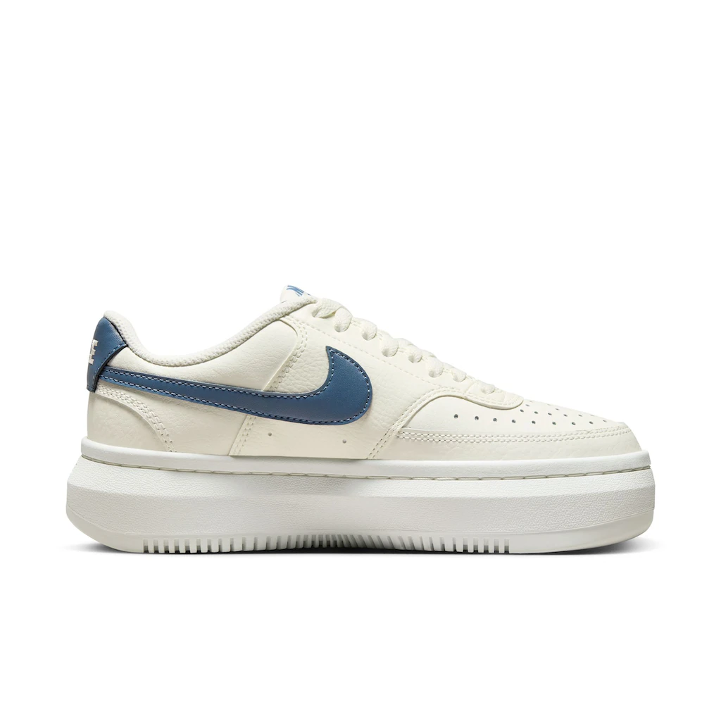 Nike Sportswear Sneaker »COURT VISION ALTA« Design auf den Spuren des Air Force 1 auf Rechnung JETZT KAUFEN
