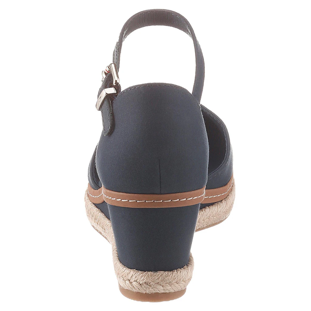 Tommy Hilfiger Spangenpumps »BASIC CLOSED TOE MID WEDGE« Riemchensandale Keilabsatz Sommerschuh mit verstellbarer Schnalle ▷ für Valentinstagsangebot