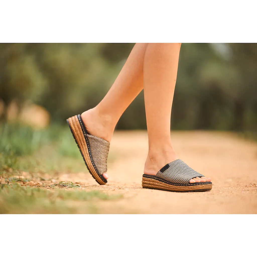 Rieker Keilpantolette Sommerschuh Schlappen Hausschuh in Weite H (= sehr weit) Black Friday