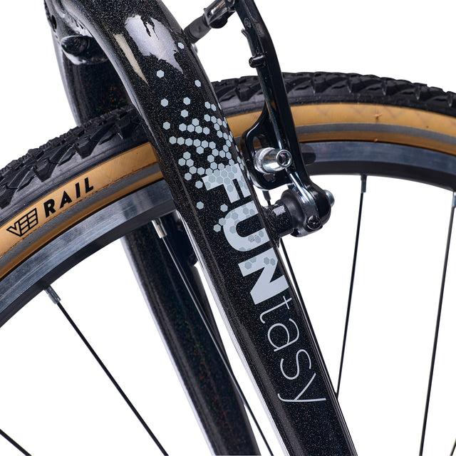 ACADEMY ACADEMY Grade 6 Edition 26" FUNtasy Black &vert; 2025 Große Rabatte