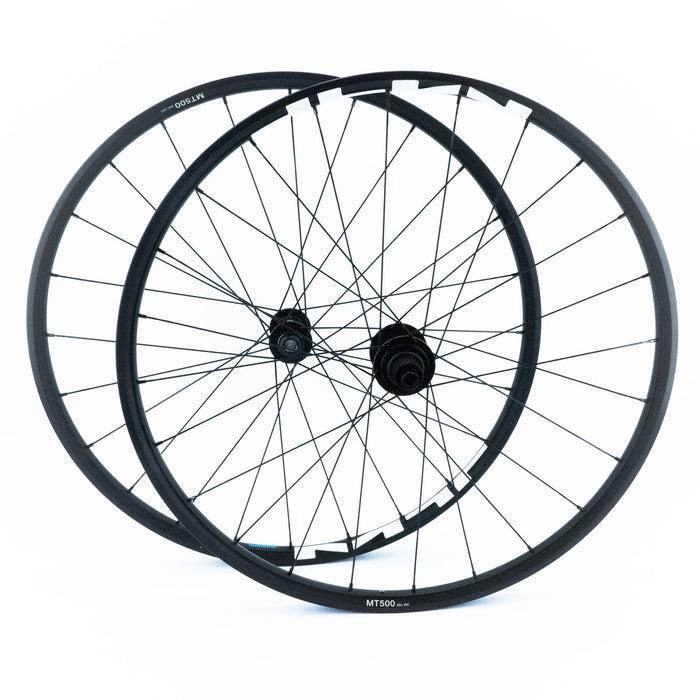 Paar SHIMANO MT500 29'' Laufräder mit 15x110/12x148mm Boost-Achse Großer Ausverkauf